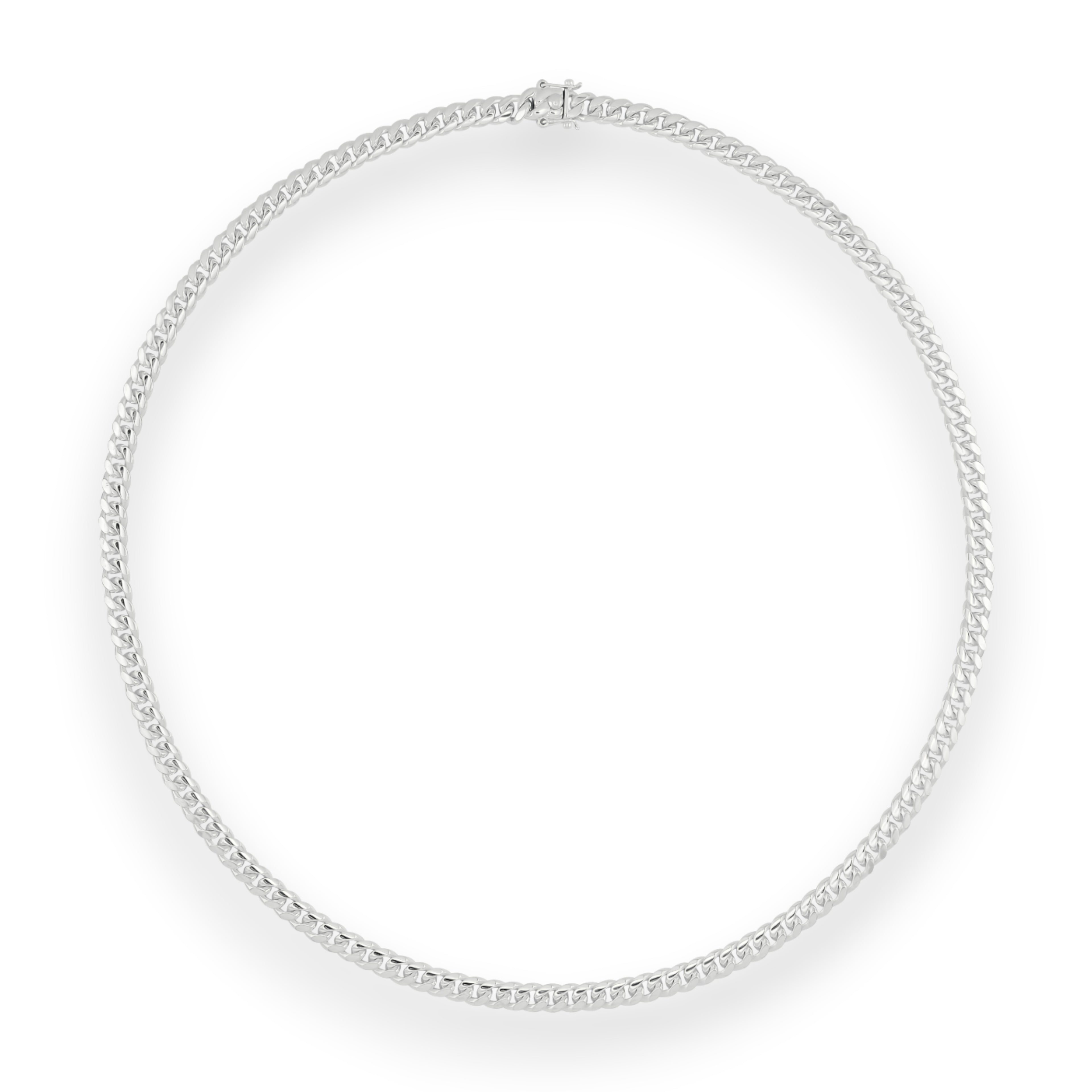 Neviera Cuban link chain necklace — Italian-made 925 sterling silver, 6mm width. Professional studio product photograph on a neutral white backdrop with even lighting. Neviera specializes in high-quality Italian-made 925 silver chain necklaces and bracelets.